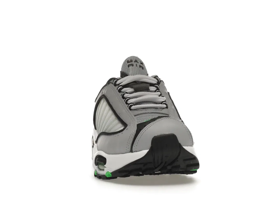 Детские кроссовки Lifestyle Nike Air Max Tailwind 4 Nike, Wolf Grey/White/Black/Green Spark — фото 2