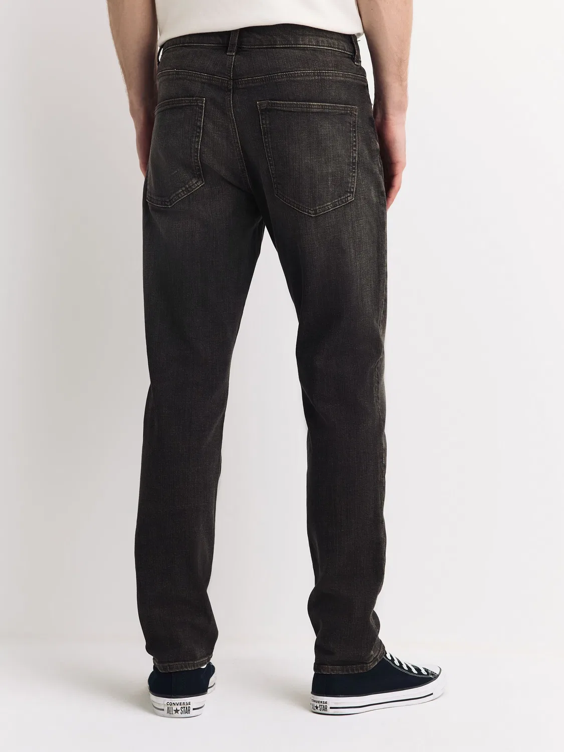 Джинсы классические стрейч, модель Single Skinny Fit Next, темно-коричневые с рисунком елочка — фото 4
