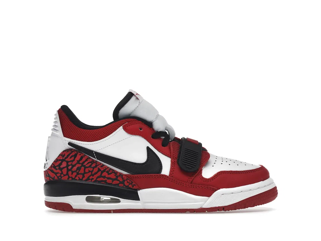 Детские кроссовки Lifestyle Jordan Legacy 312 Low Jordan, White Gym Red Black