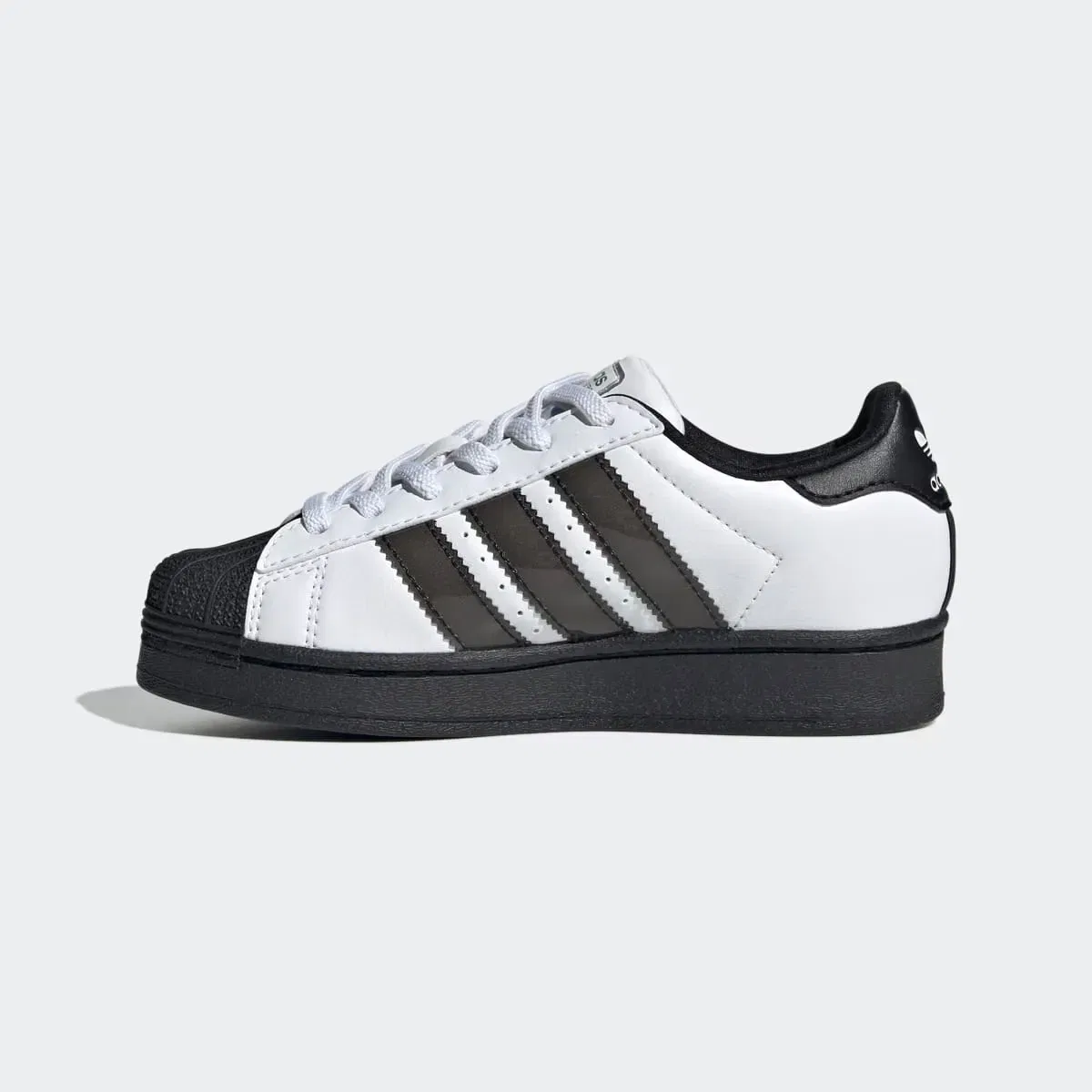 Детские кроссовки для мальчиков с синтетическим верхом Superstar adidas, Blanco — фото 4