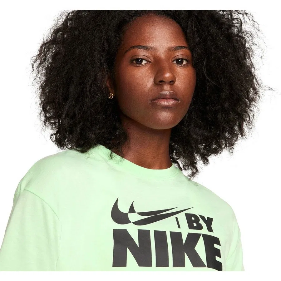 Женская футболка повседневного стиля с коротким рукавом Nike, Зеленый — фото 2