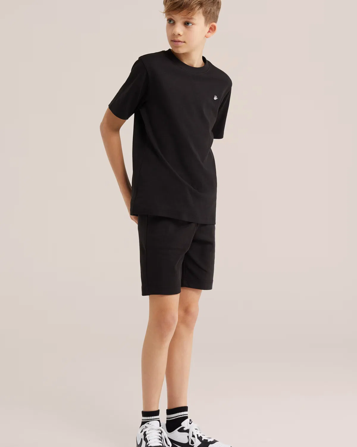 Брюки We Fashion Regular черного цвета — фото 4