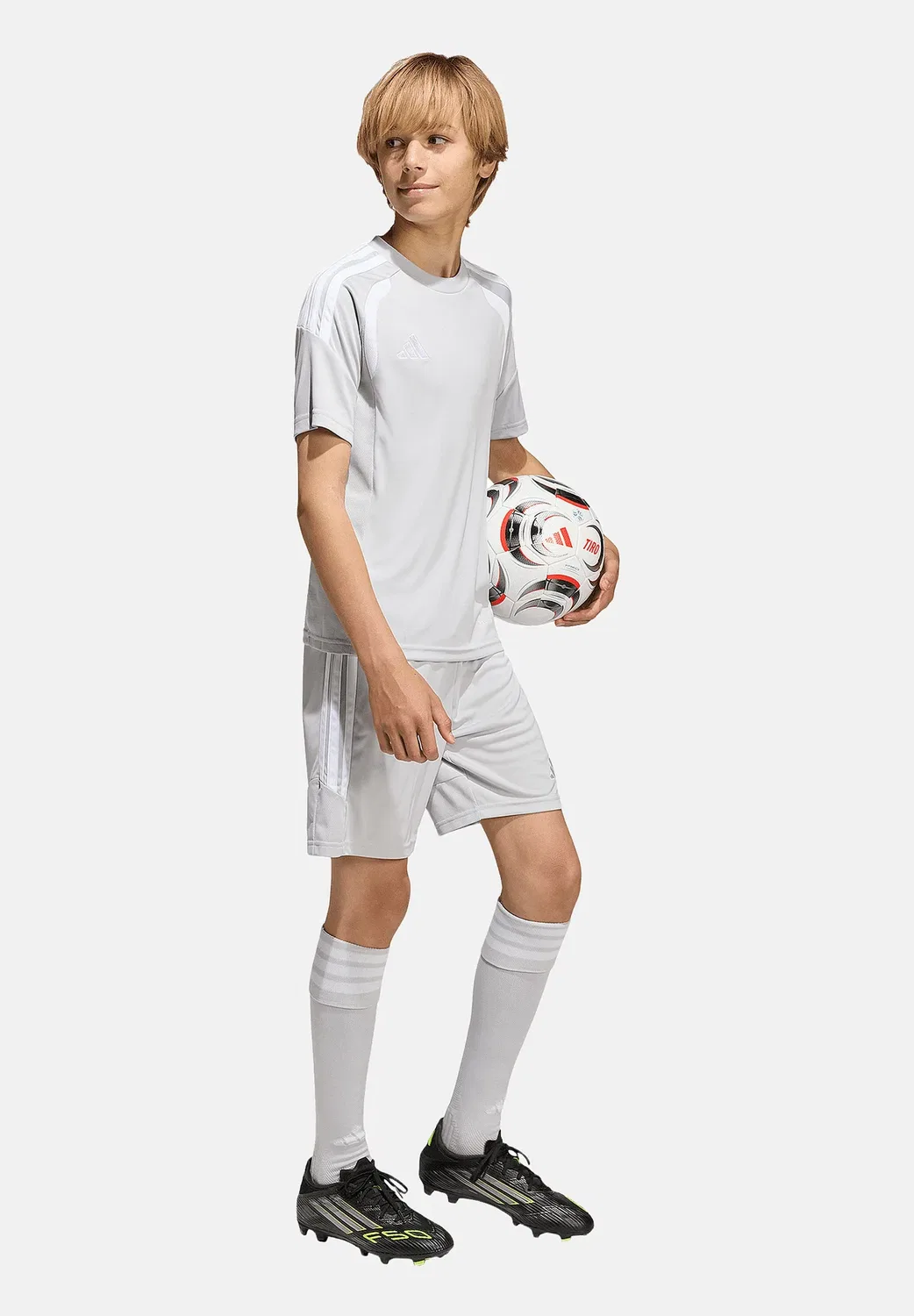 Детские спортивные шорты Tiro26 League, унисекс Adidas Performance, Grauweiss