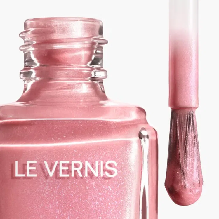 Лак для ногтей LE VERNIS ультрастойкий CHANEL 13 мл, 421 Cristalline — фото 2