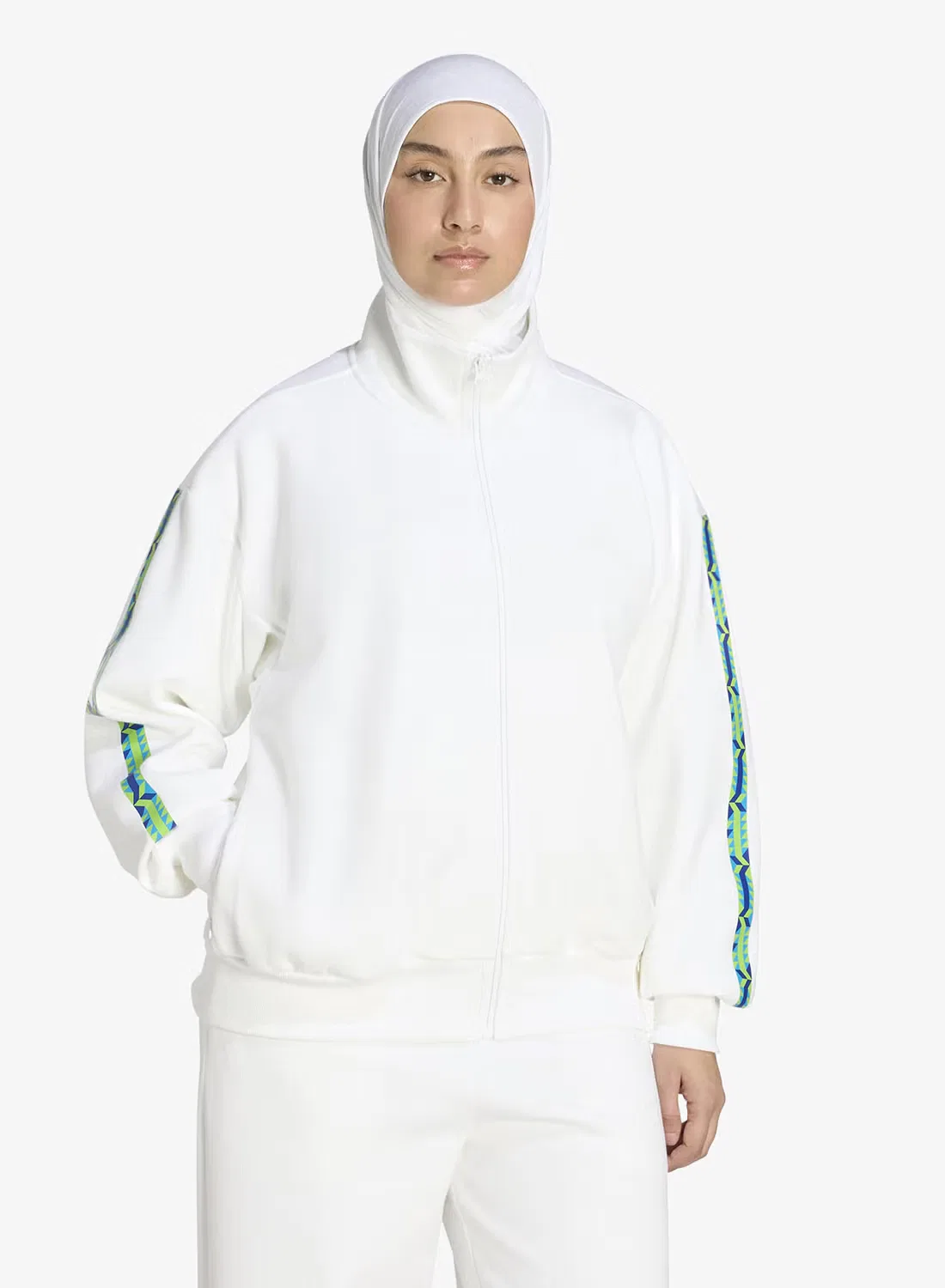 Куртка спортивная свободная Soft Lux Adidas, белая