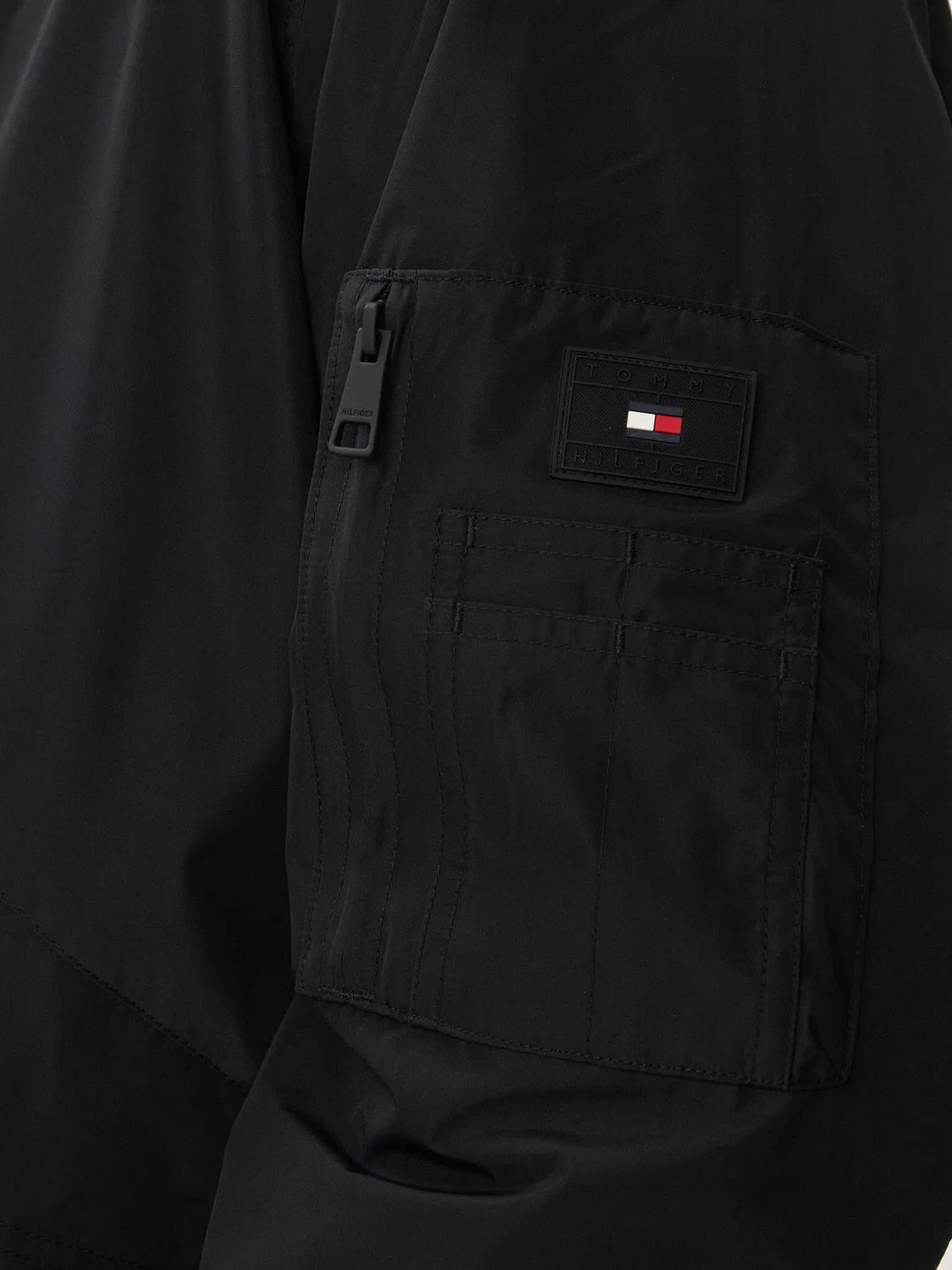Мужской бомбер стандартного кроя Packable Bomber Tommy Hilfiger, черный — фото 4