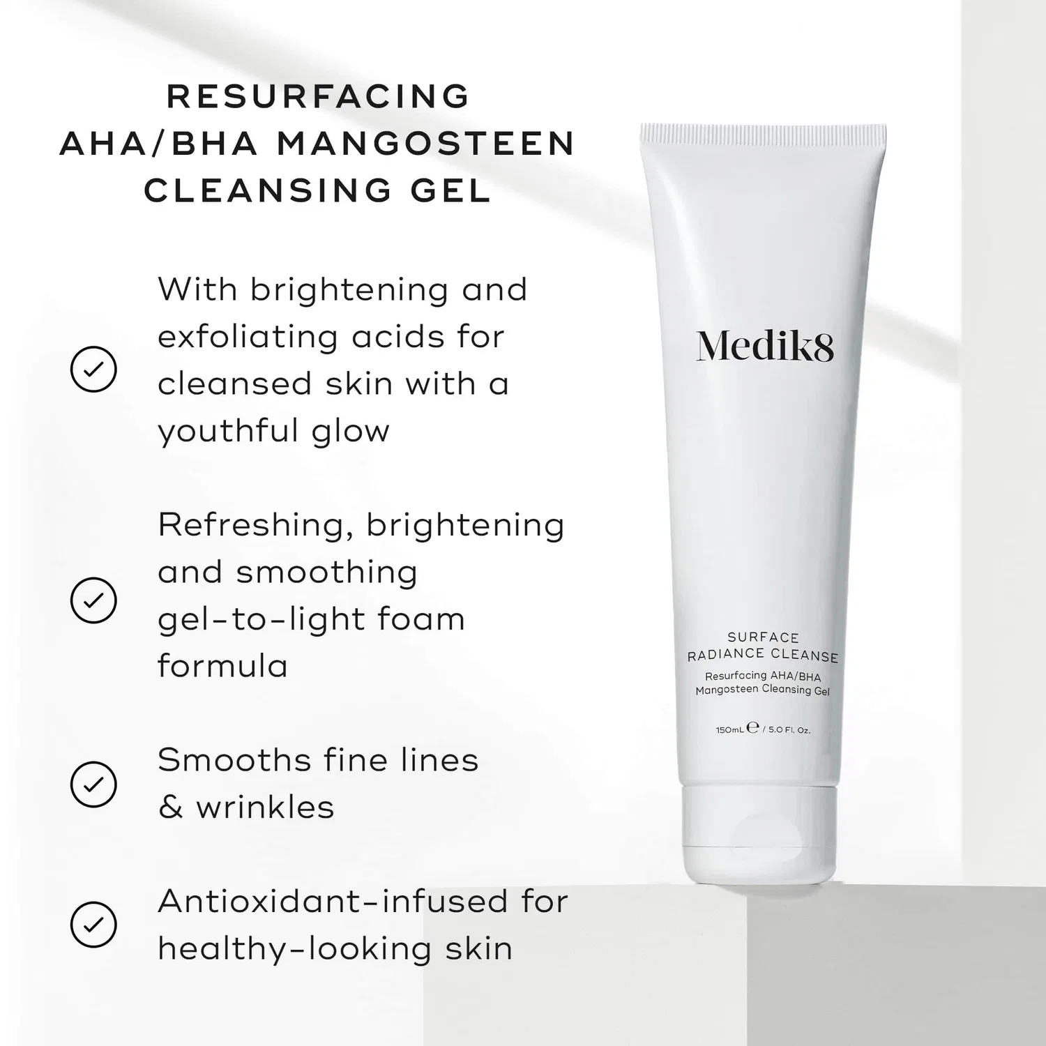 Очищающая пенка для лица Medik8 Surface Radiance Cleanse 150 мл — фото 2
