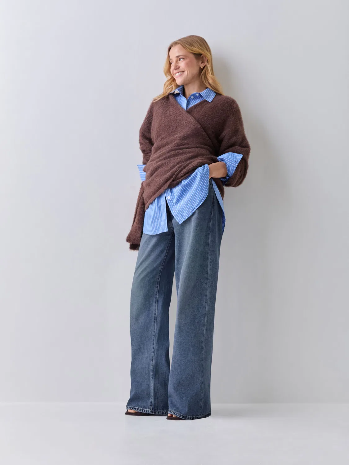 Джинсы широкие Cinch Wide Leg Levi's, Pass The Parcel Blue — фото 2