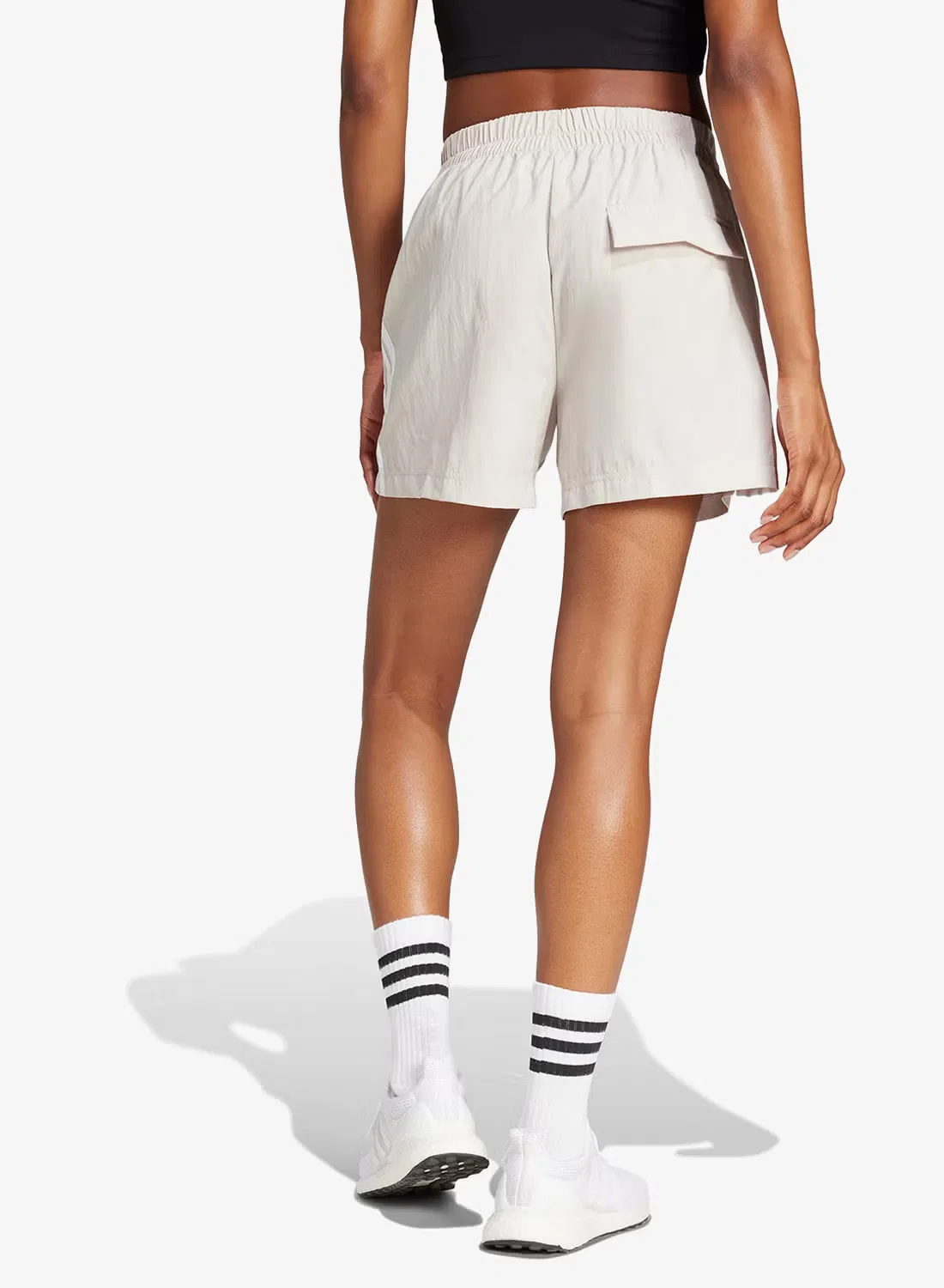 Шорты свободные 3-Stripes essential woven Adidas, белый — фото 2