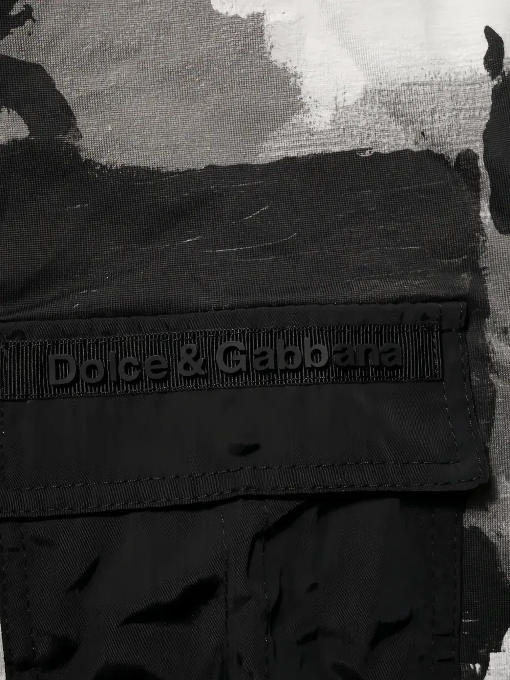 Футболка с камуфляжным принтом и карманом DOLCE & GABBANA, черный — фото 3