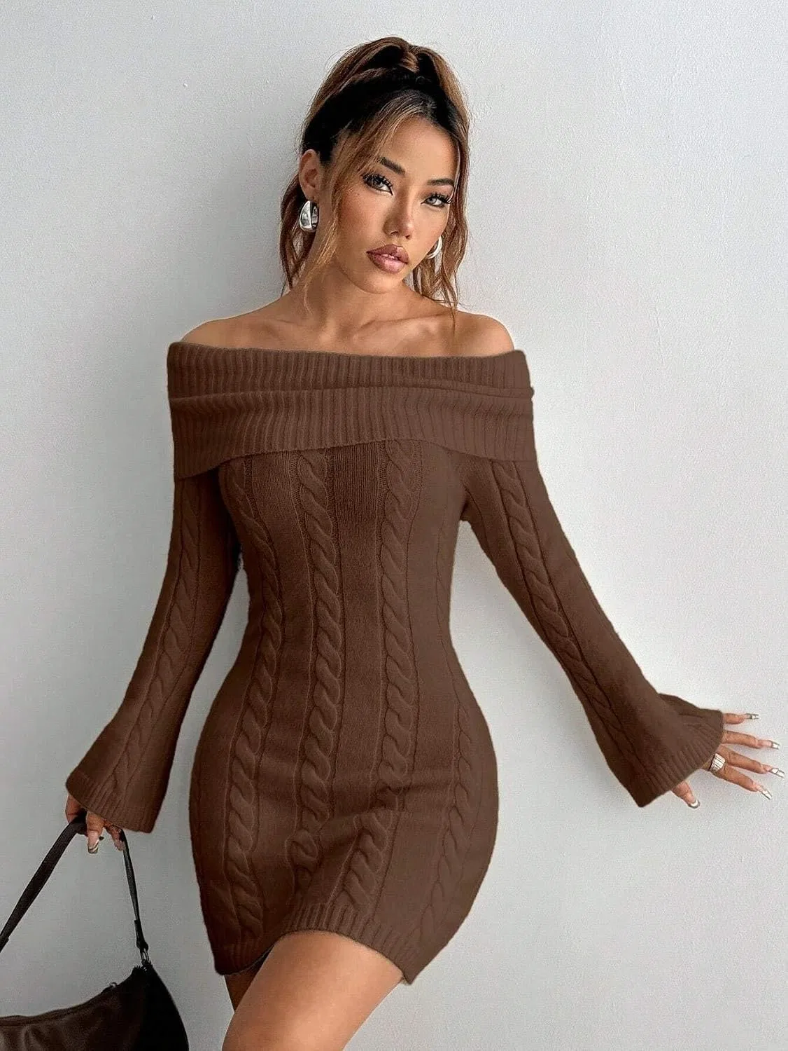 Женское короткое платье офф-шолдер с косами, Coffee Brown — фото 4