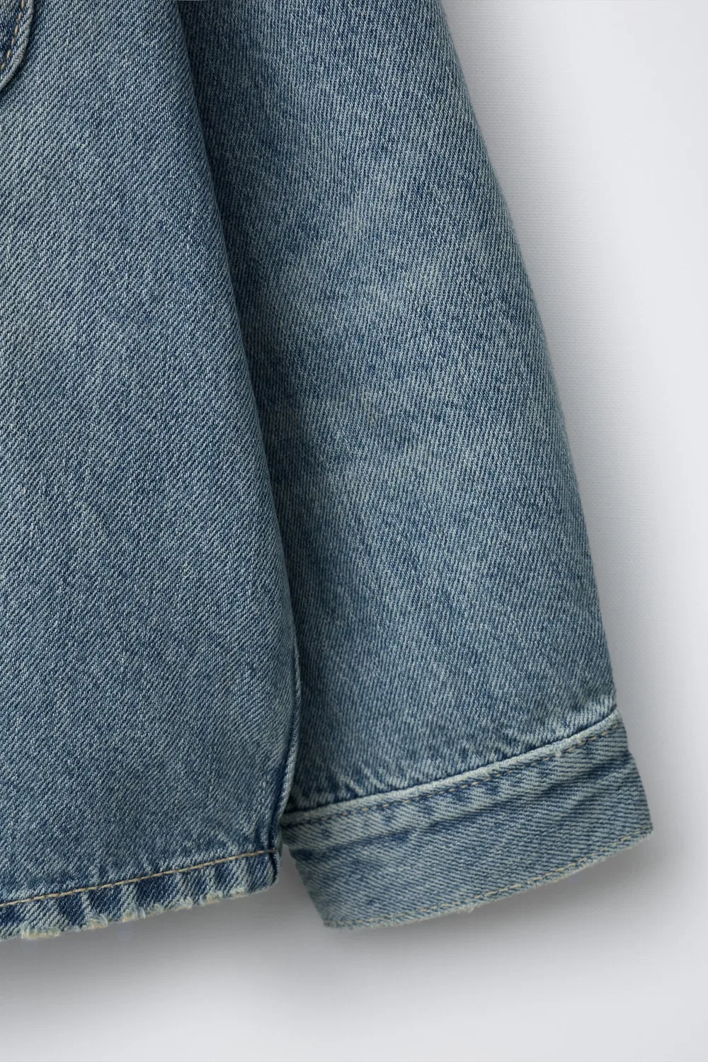 Джинсовая рубашка-куртка со съемным капюшоном ZARA, Mid-blue — фото 4