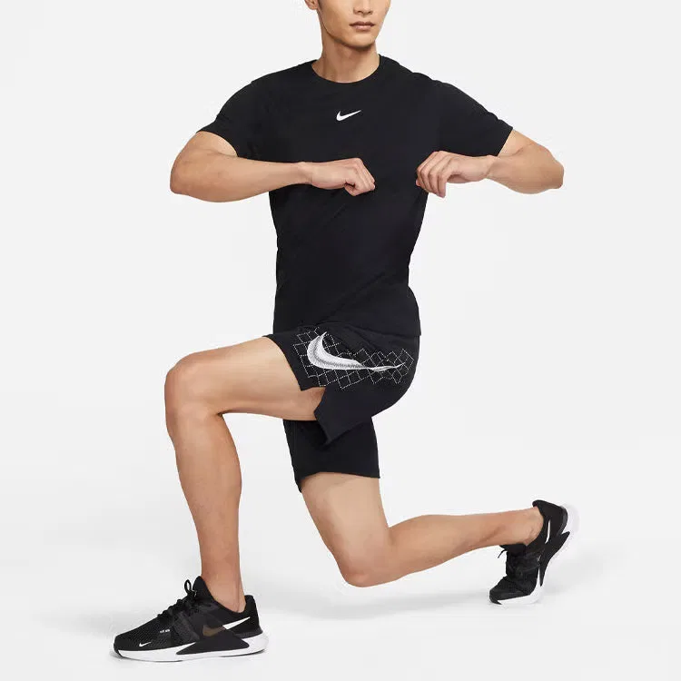 Футболка спортивная с коротким рукавом Nike Dri-Fit, черный — фото 3