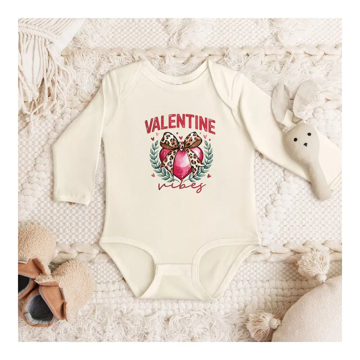 Детское боди с длинным рукавом Coquette Valentine Vibes The Juniper Shop, Natural — фото 2