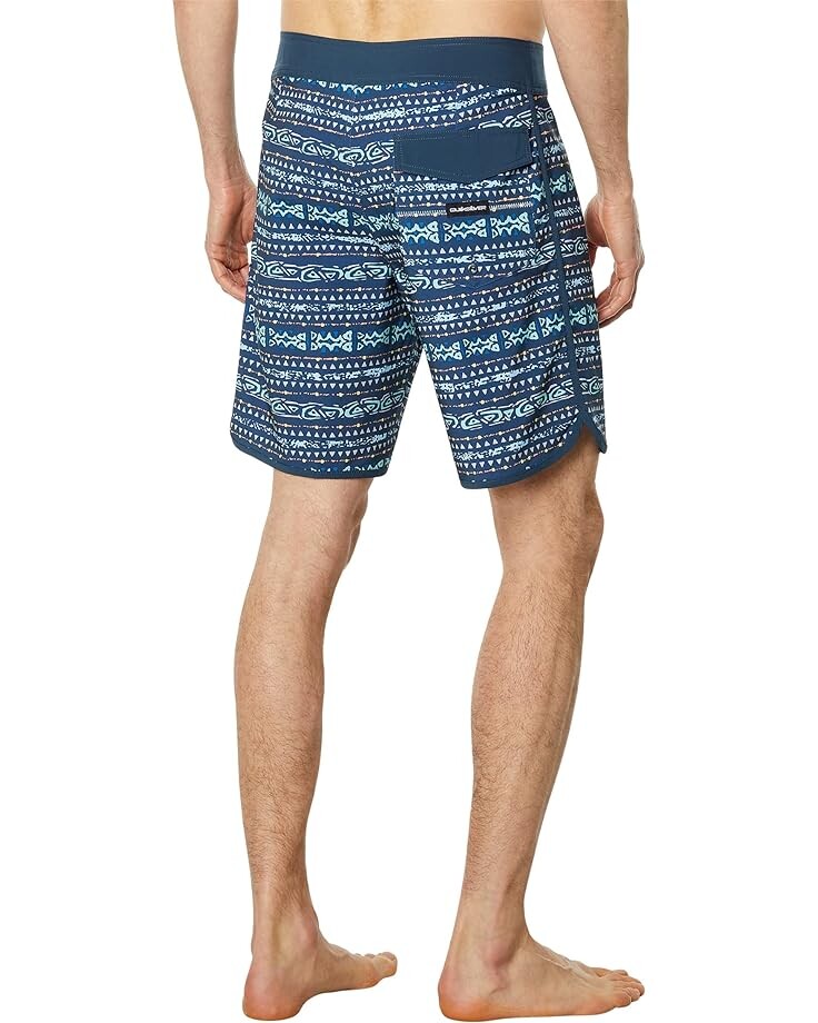 

Шорты для плавания Quiksilver Surfsilk Scallop 19" Boardshorts, цвет Midnight Navy