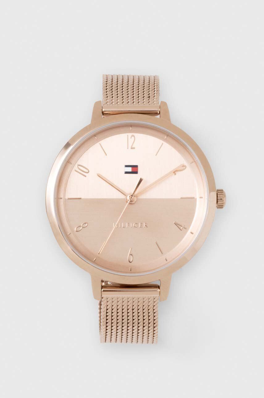 

Часы Tommy Hilfiger, золотой
