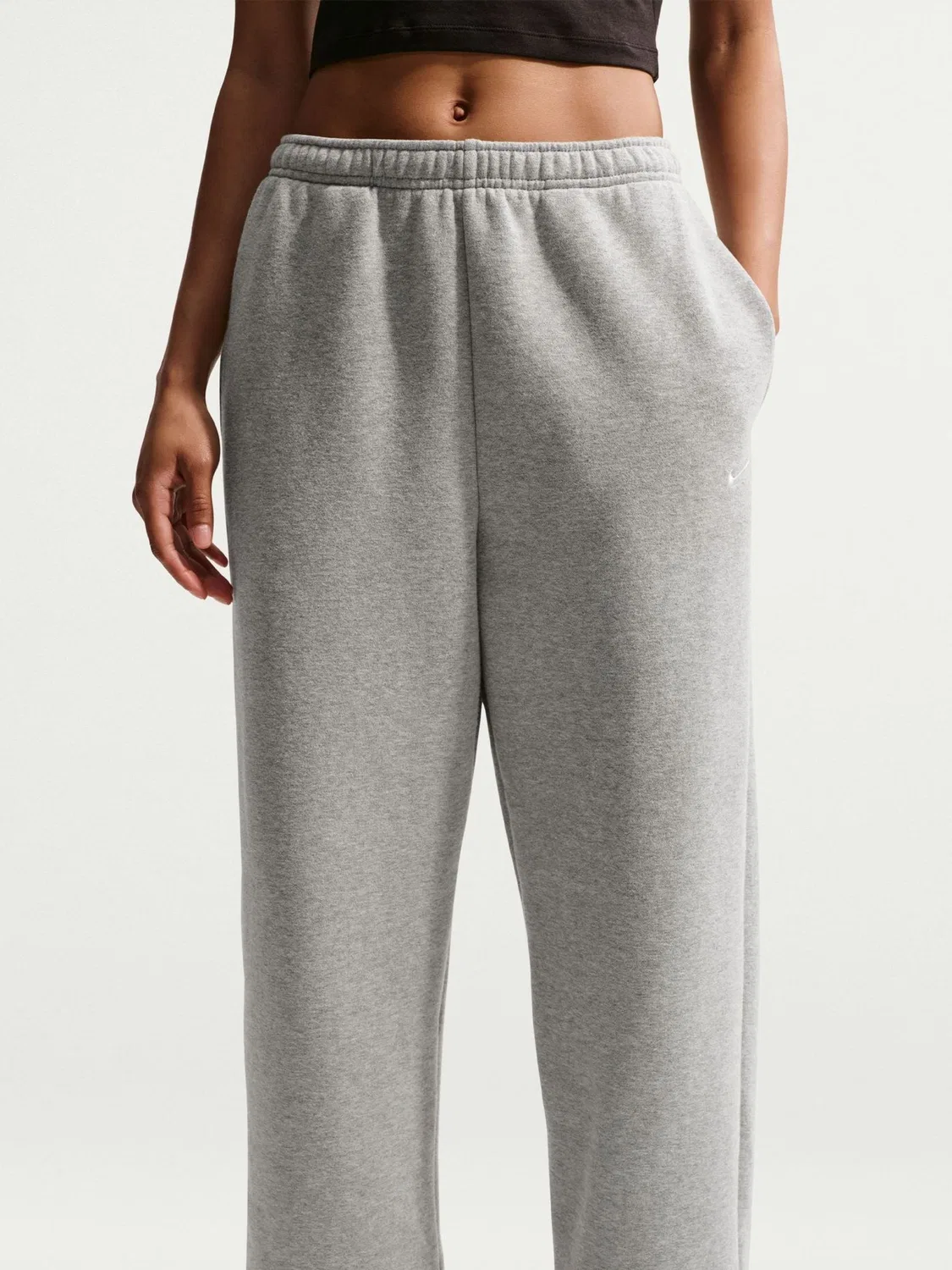 Штаны Nike Studio Fleece Oversized Cuffed, черные