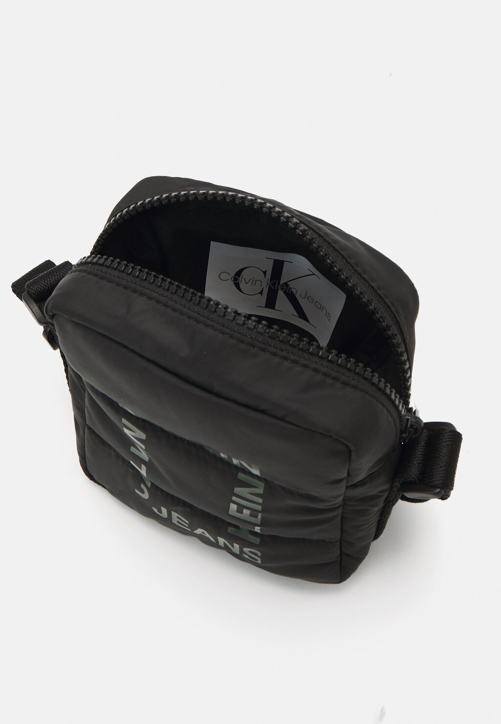 

Сумка через плечо GRID LOGO CROSSBODY BAG UNISEX Calvin Klein, черный