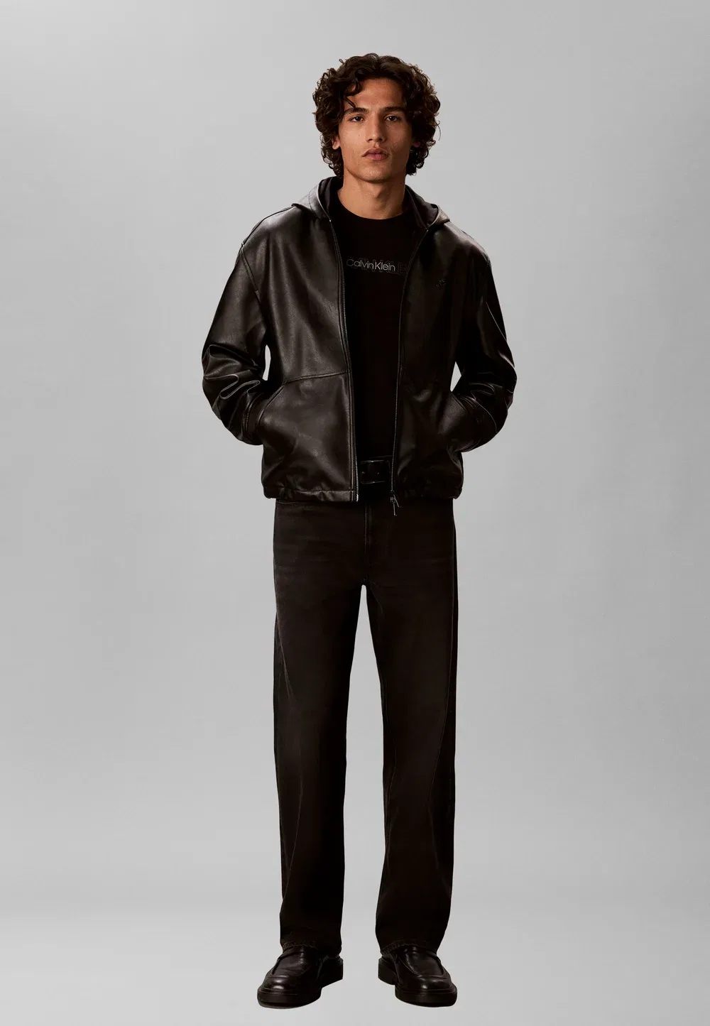 Футболка унисекс с принтом Calvin Klein, Black — фото 2