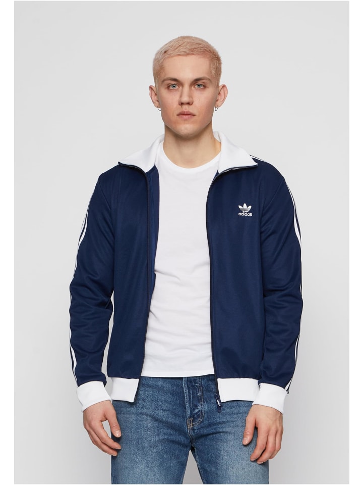 

Демисезонная куртка Adidas