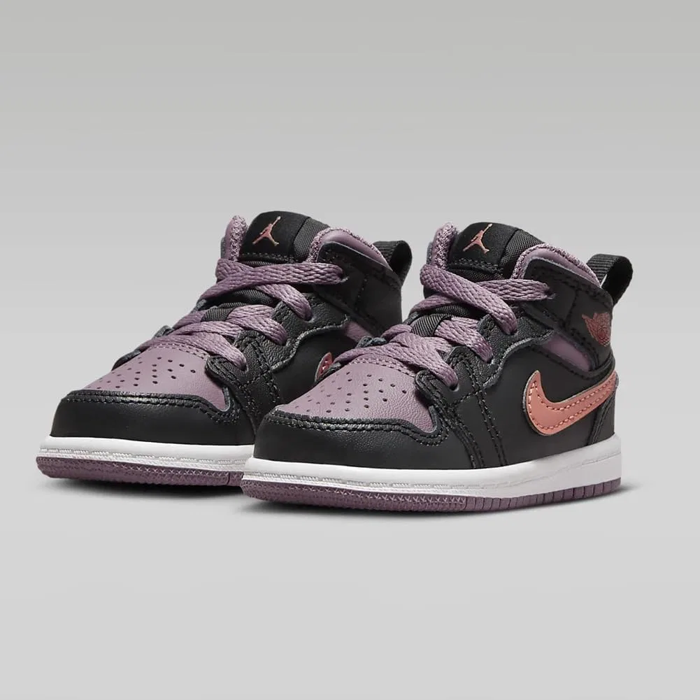 Кроссовки Nike Tanjun, цвет Black/Sky J Orange/Sky J Mauve/White — фото 2