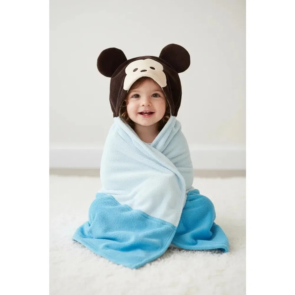Детское одеяло-худи с принтом Mickey Mouse Tsum Tsum Miniso