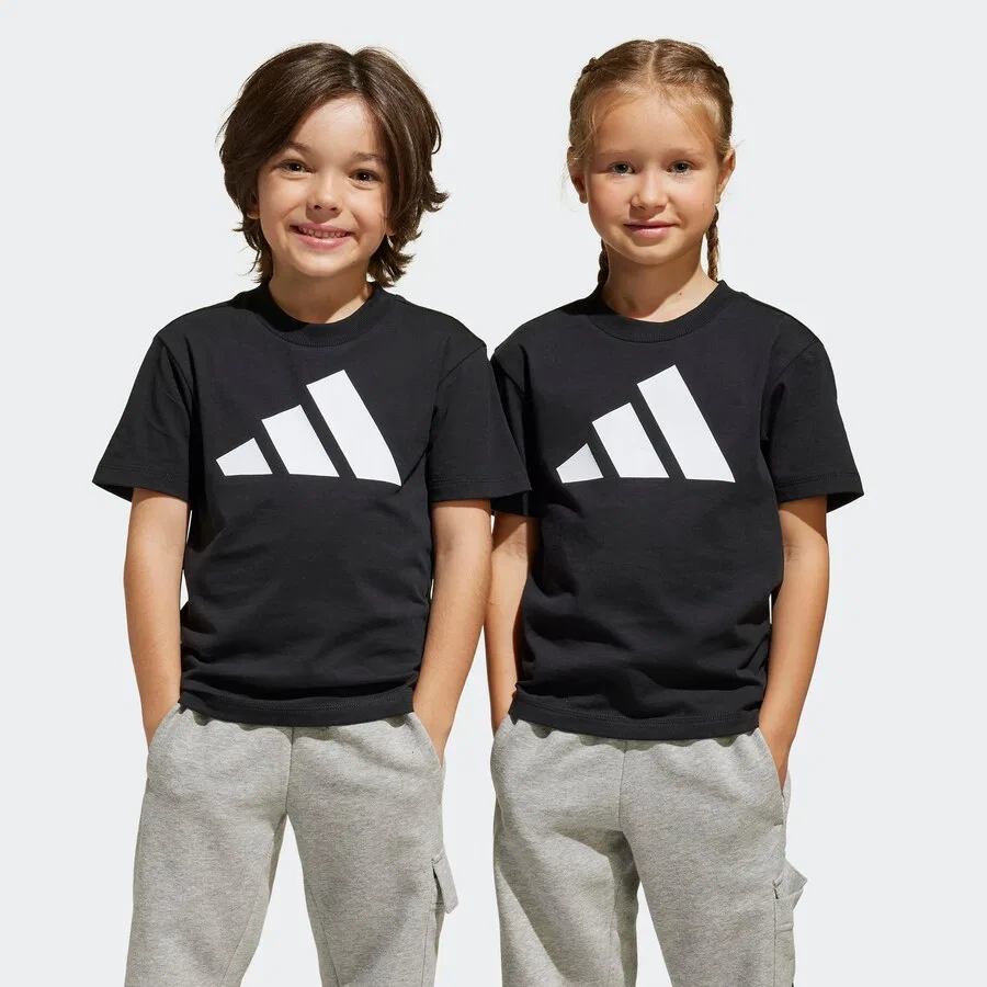 Спортивная футболка ADIDAS SPORTSWEAR Performance черного цвета — фото 2