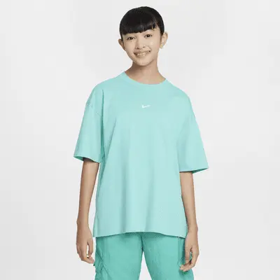 

Футболка Nike Sportswear, цвет Green Frost