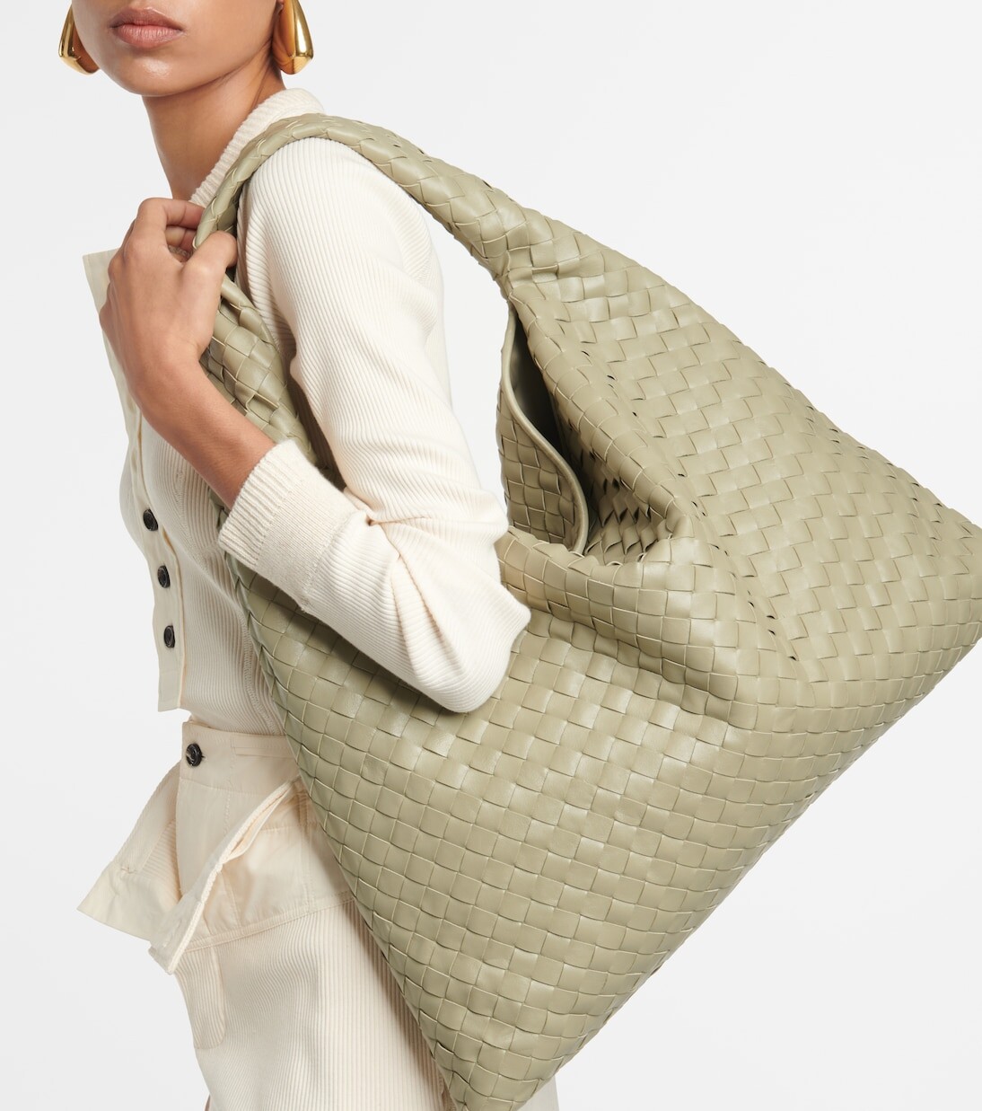Большая кожаная сумка-тоут hop Bottega Veneta, бежевый — фото 2