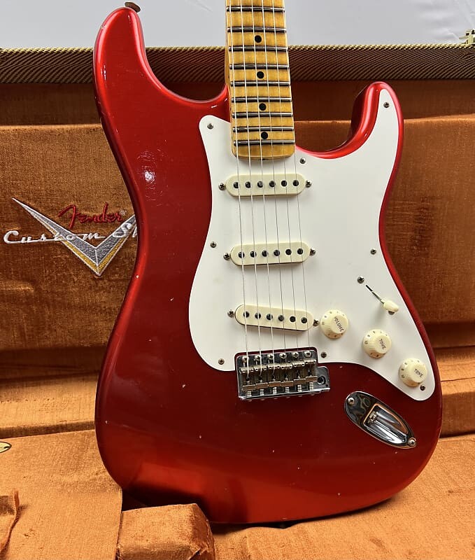 

Электрогитара Fender Custom Shop '56 Reissue Stratocaster Journeyman Relic