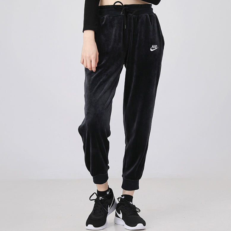 Спортивные брюки (WMNS) AS W Nike Sportswear HRTG Pant PLUSH KNIT Black DD7106-010 — фото 3