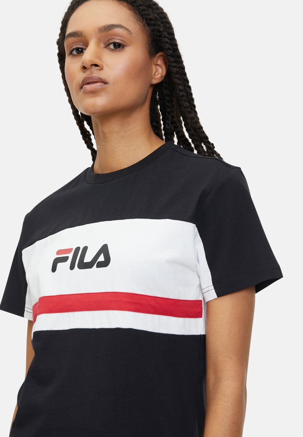 

Футболка с принтом Apparel Lishui Blocked Tee Fila, черно-ярко-белая