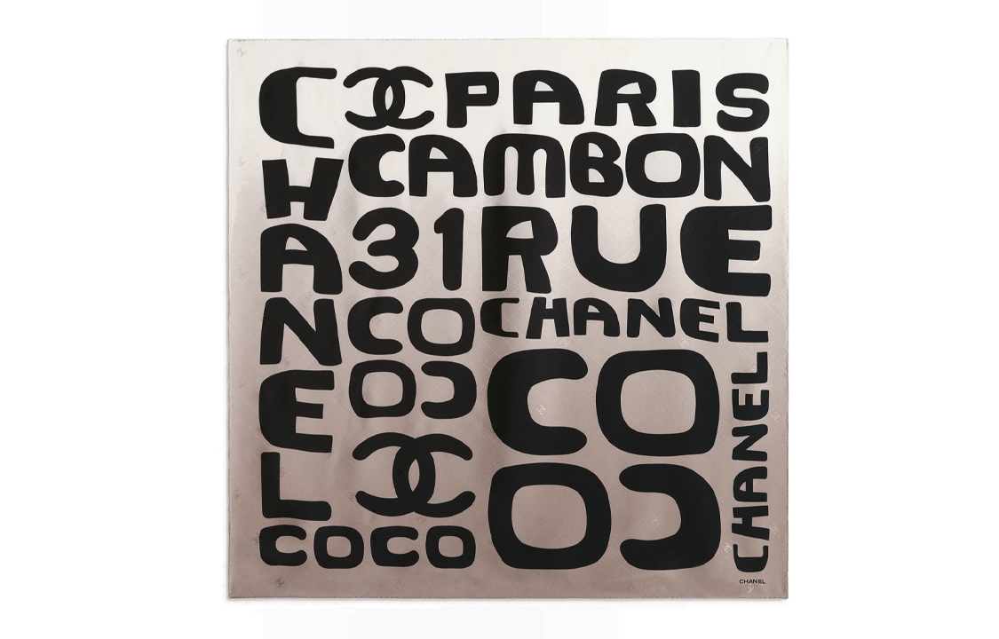 

CHANEL Шелковый шарф женский бежево-черный