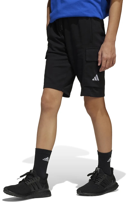 

Детские шорты Adidas, черный