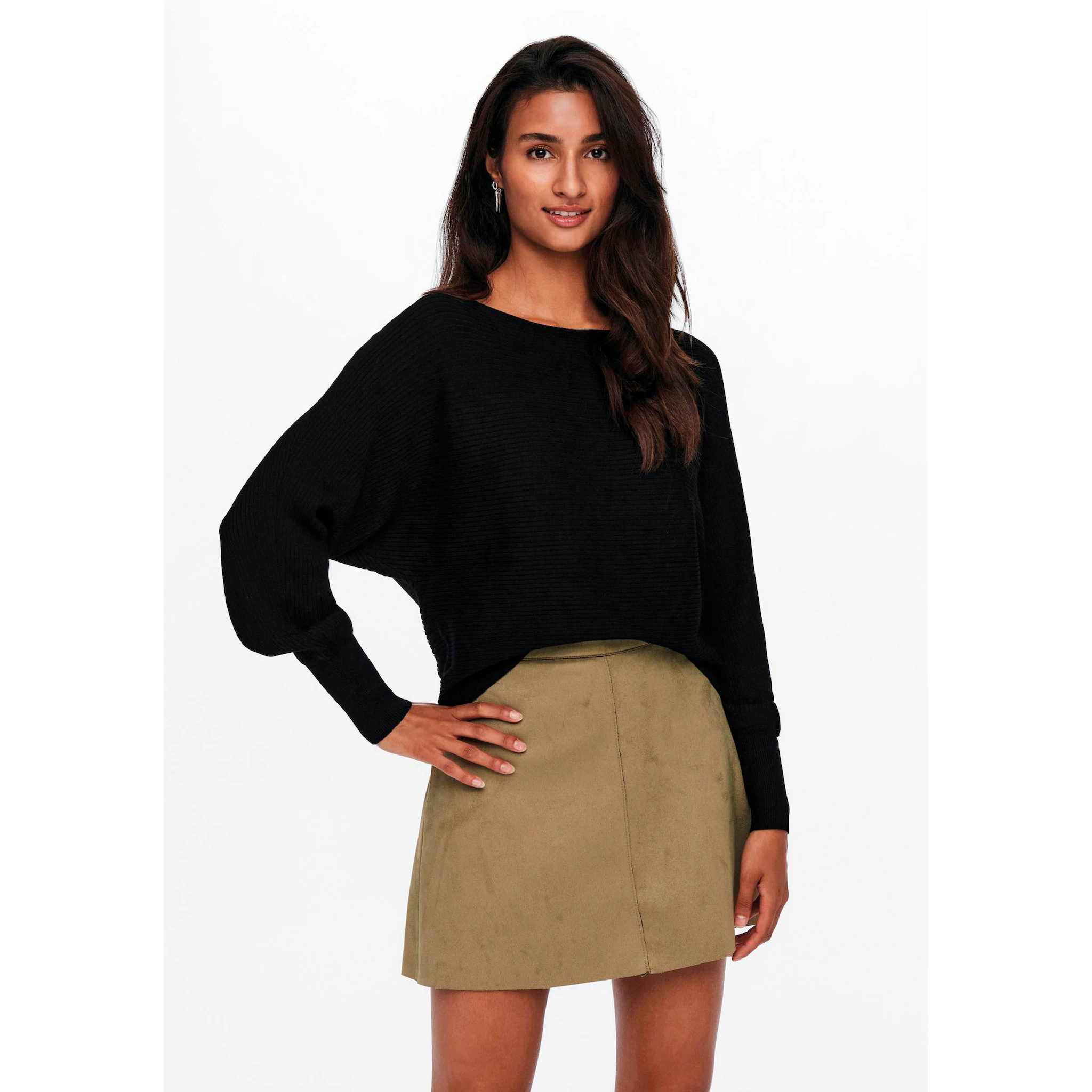 

Only вязаный свитер "ONLADALINE L/S SHORT PULLO KNT NOOS", черный