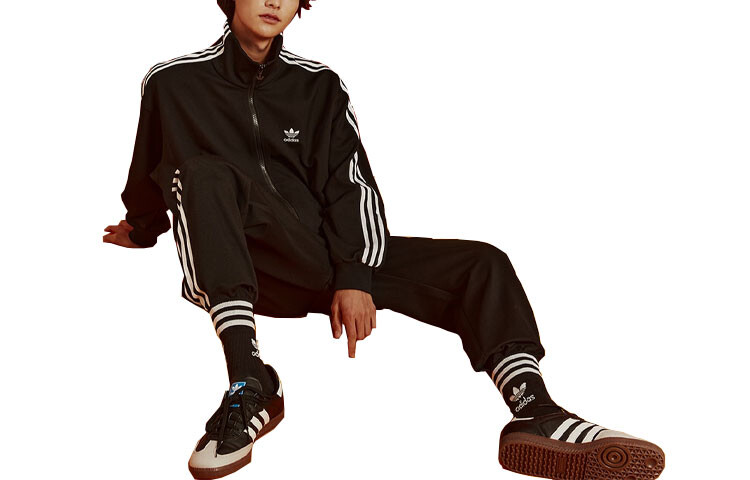 

Куртка унисекс adidas originals, Черный