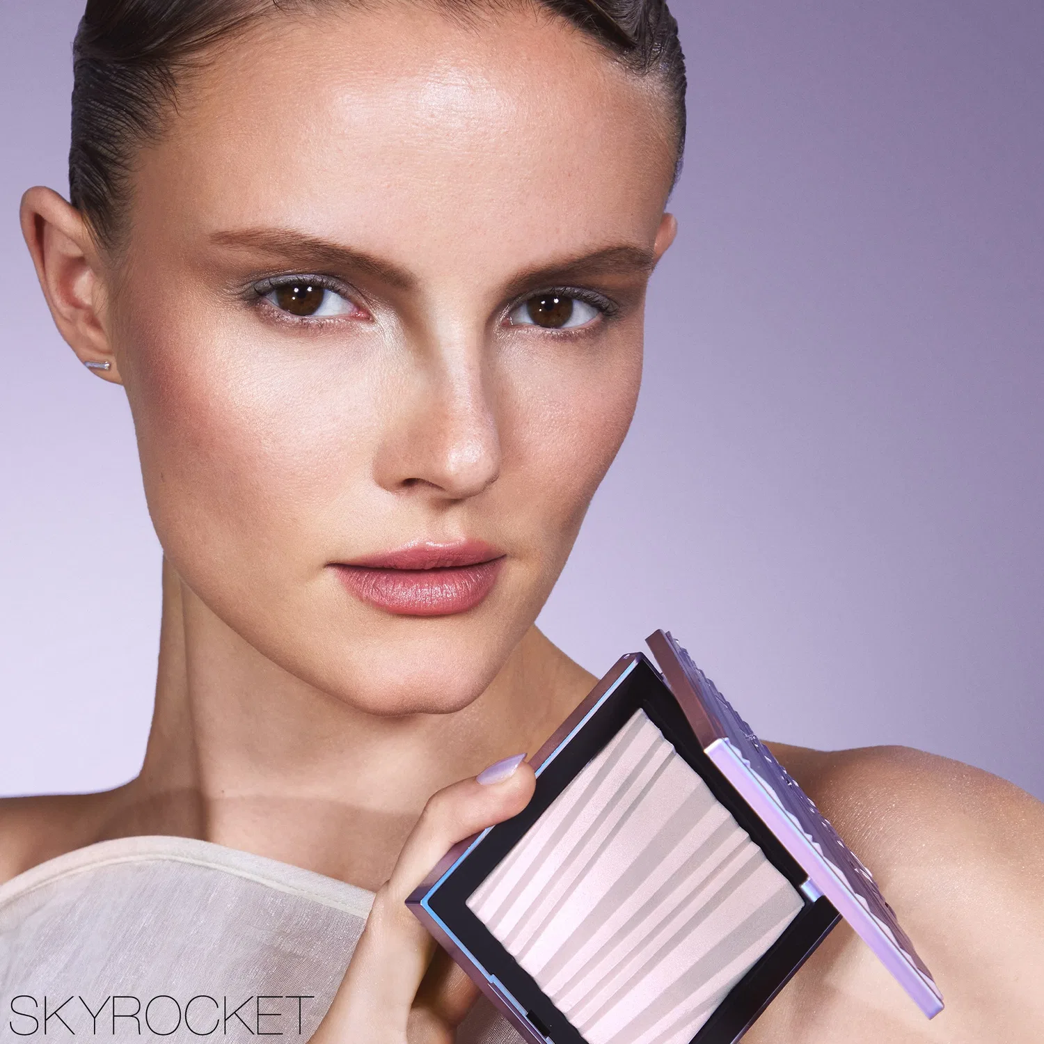 Осветляющая пудра для лица и тела Aura Sky Rocket Nars — фото 3