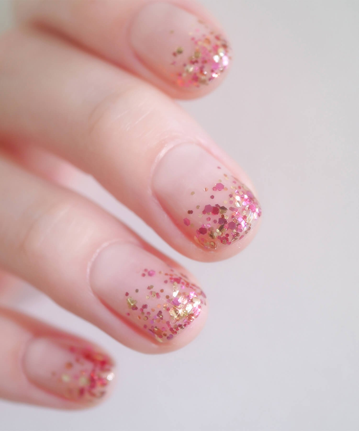 Лак для ногтей Сверкающая супер-пайеточная Nails Inc, Red — фото 4