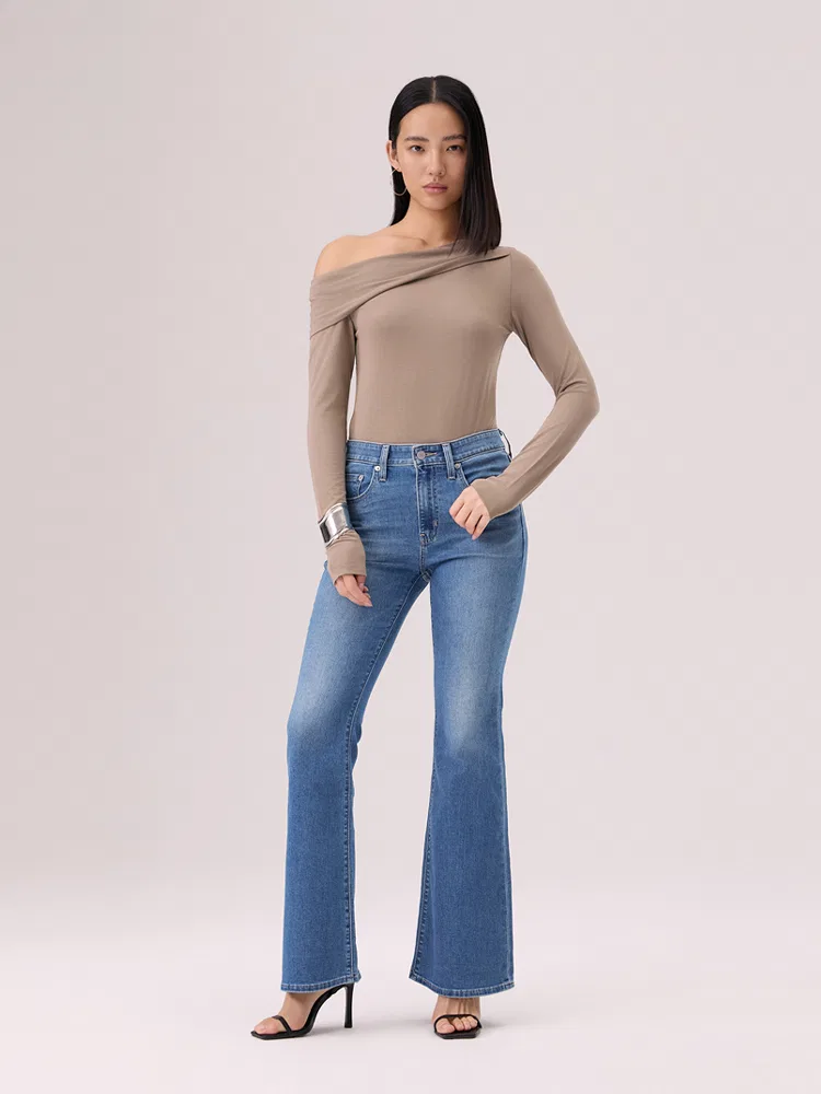 Футболка женская коричневая с асимметричным воротником Levis, Brown — фото 4