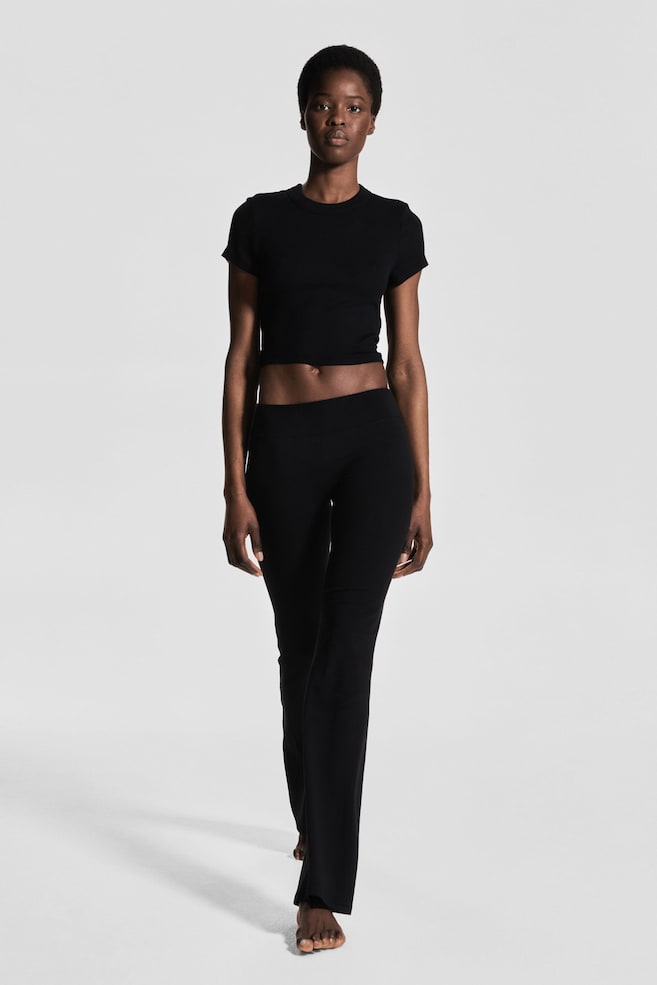 

Спортивные леггинсы с низким вырезом и мягкой вставкой H&M, черный
