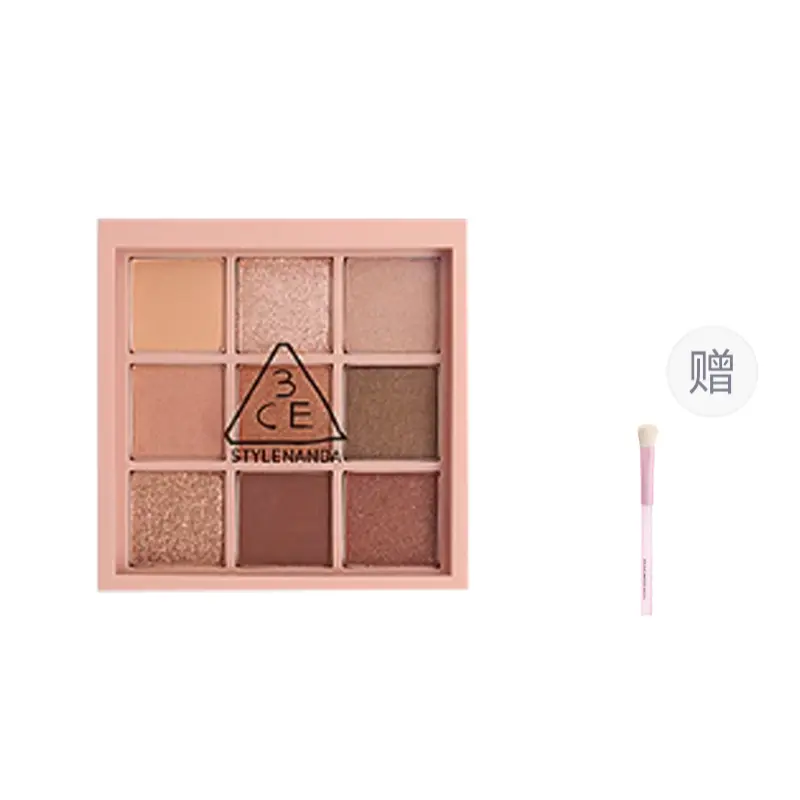 

Тени для век с девятью оттенками, легко растушевываются, создают естественный контур 3CE