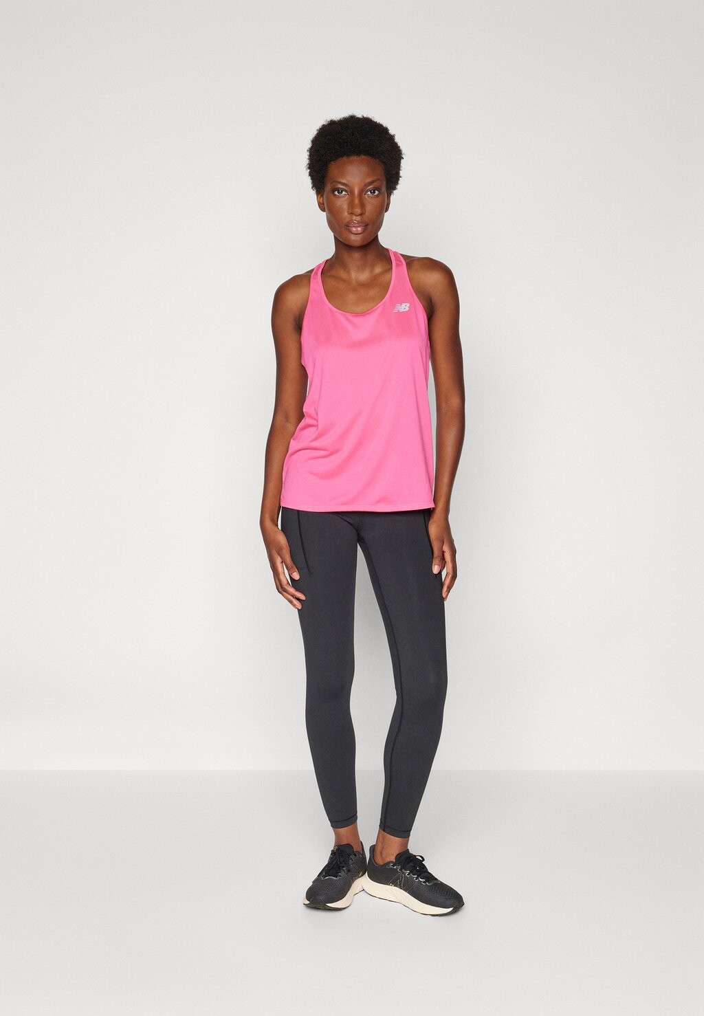 

Топ TANK New Balance, розовый