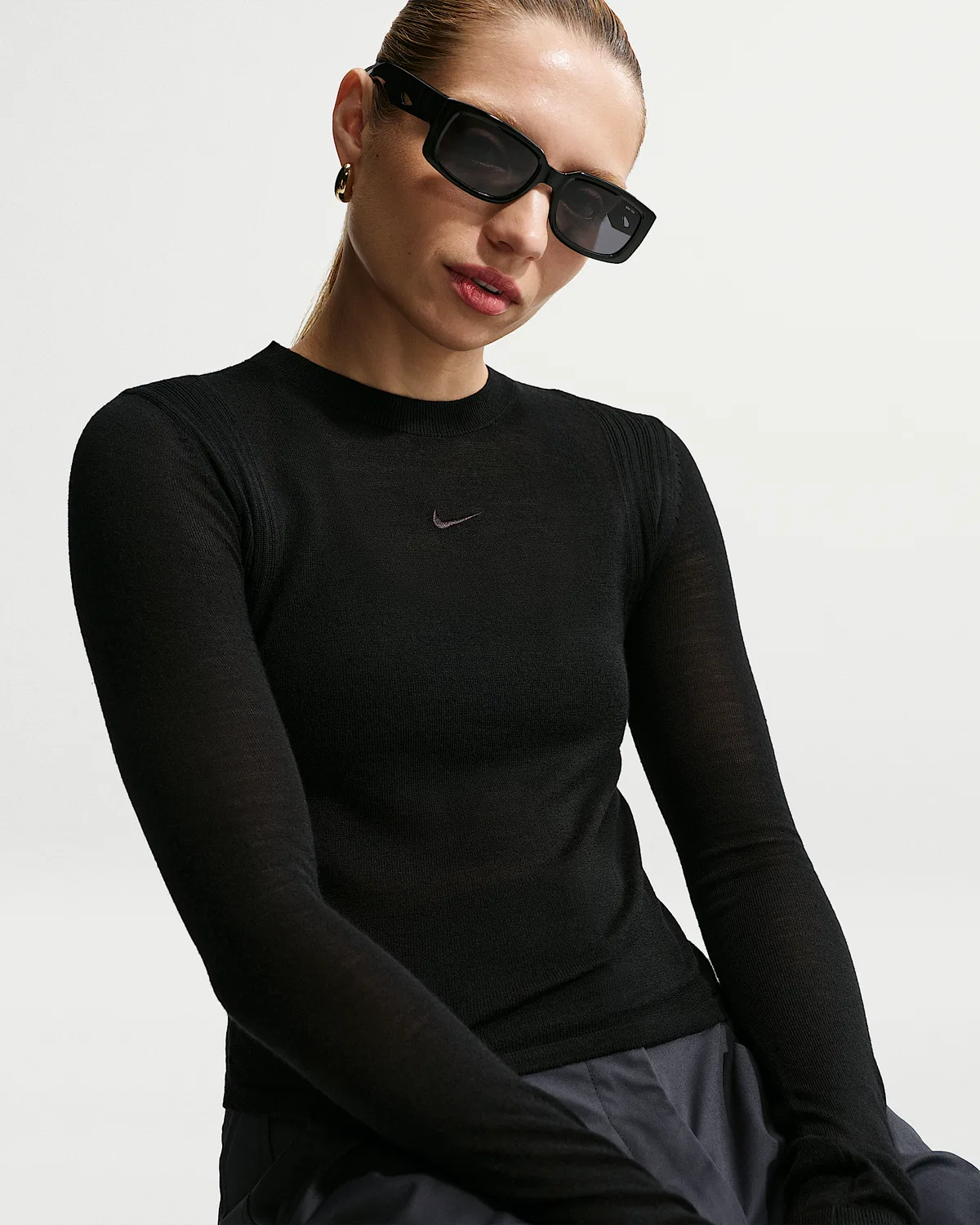 Женская длинная футболка Nike Sportswear Airreverent, Black — фото 3