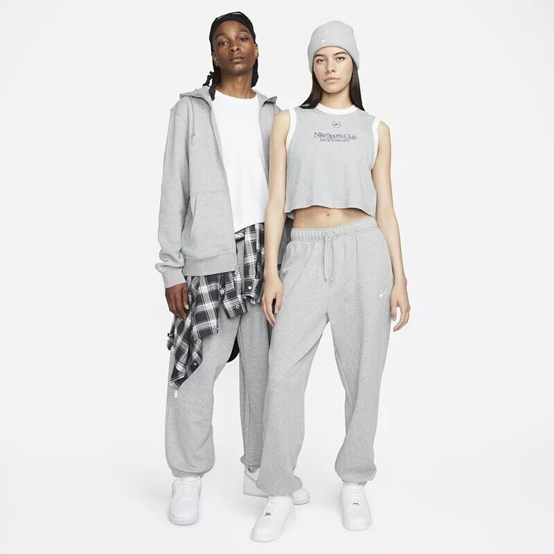 Женские флисовые спортивные штаны большого размера со средней посадкой Nike Sportswear Club — фото 3