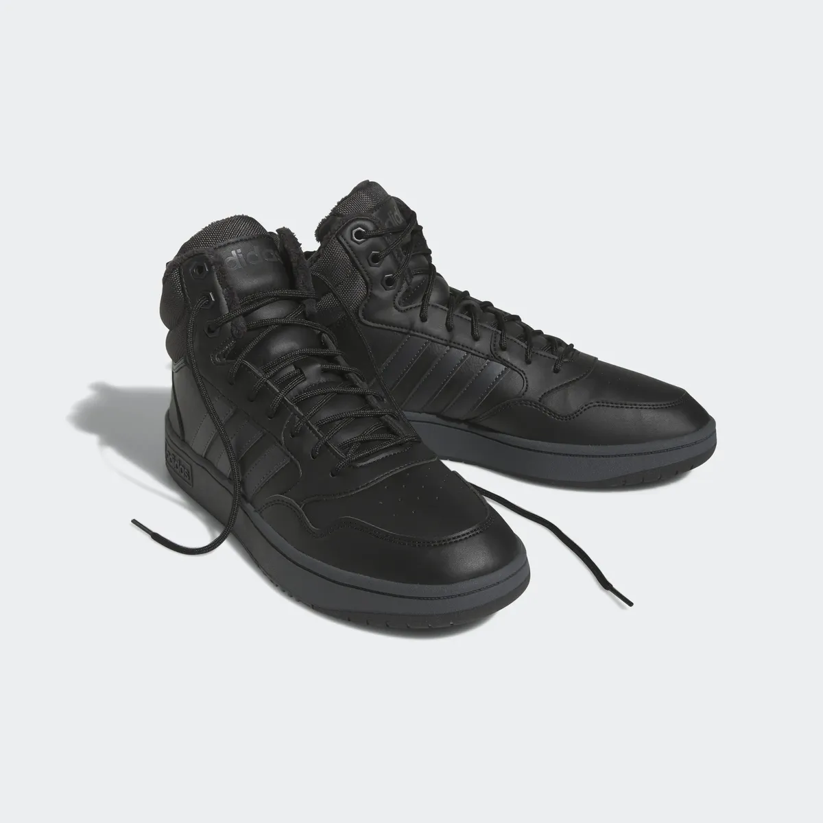 

Спортивные кроссовки adidas "HOOPS 3.0 MID LIFESTYLE BASKETBALL CLASSIC МЕХОВАЯ ПОДКЛАДКА ЗИМНИЕ" Adidas Sportswear, цвет Core Black / Carbon / Cloud White