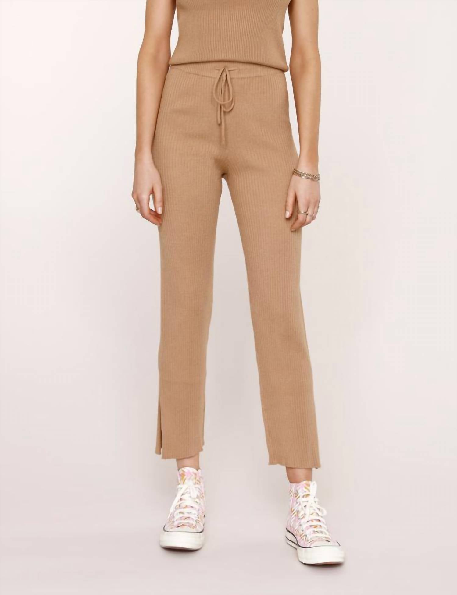 

Брюки Verna цвета Camel heartloom