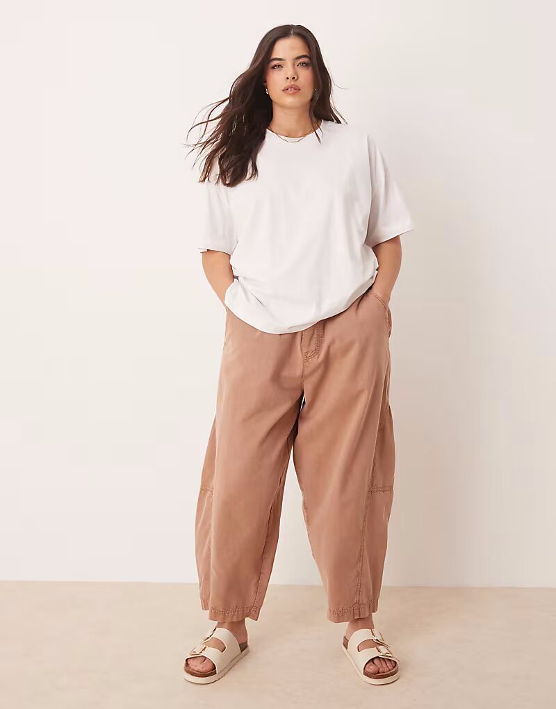 

Брюки из льна ASOS DESIGN Curve цвета мокко