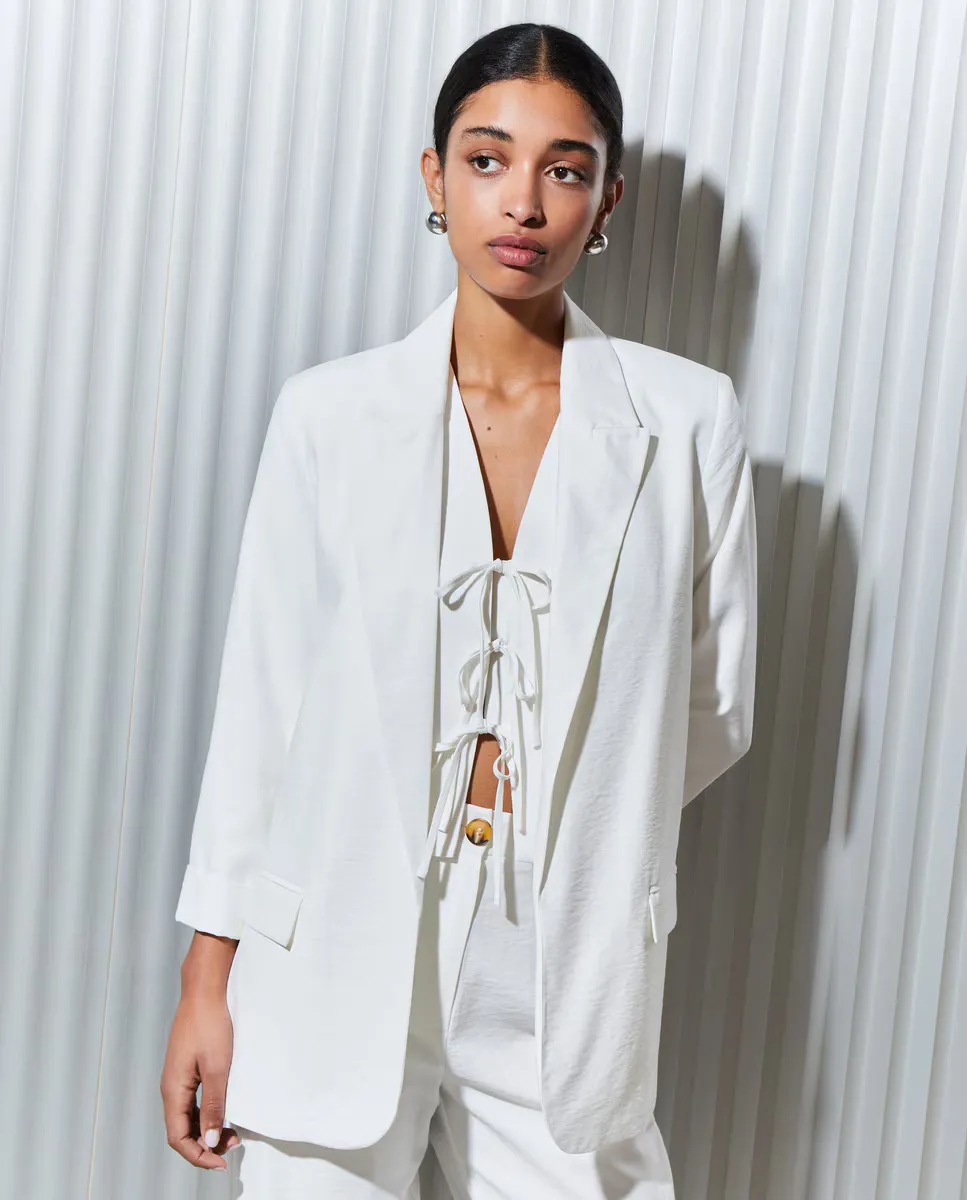 

Женский блейзер с потертостями Easy Wear, цвет 120 Crudo
