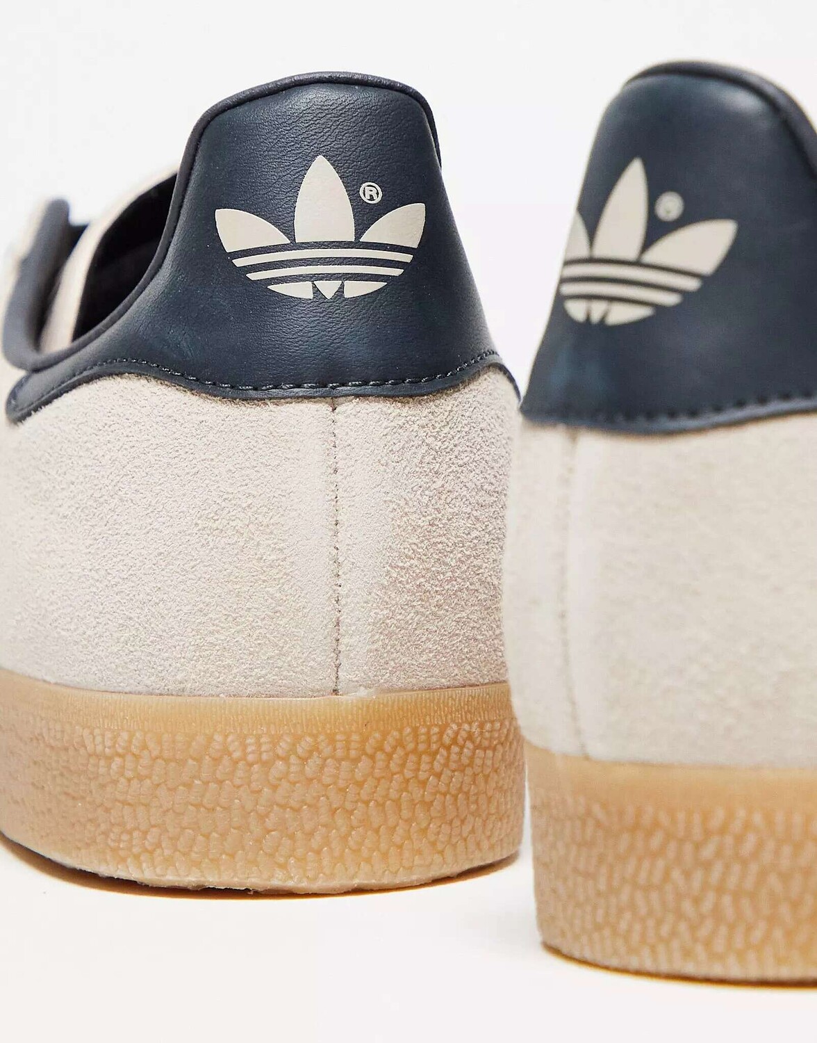 Кроссовки adidas Originals Gazelle темно-серого цвета и индиго — фото 4