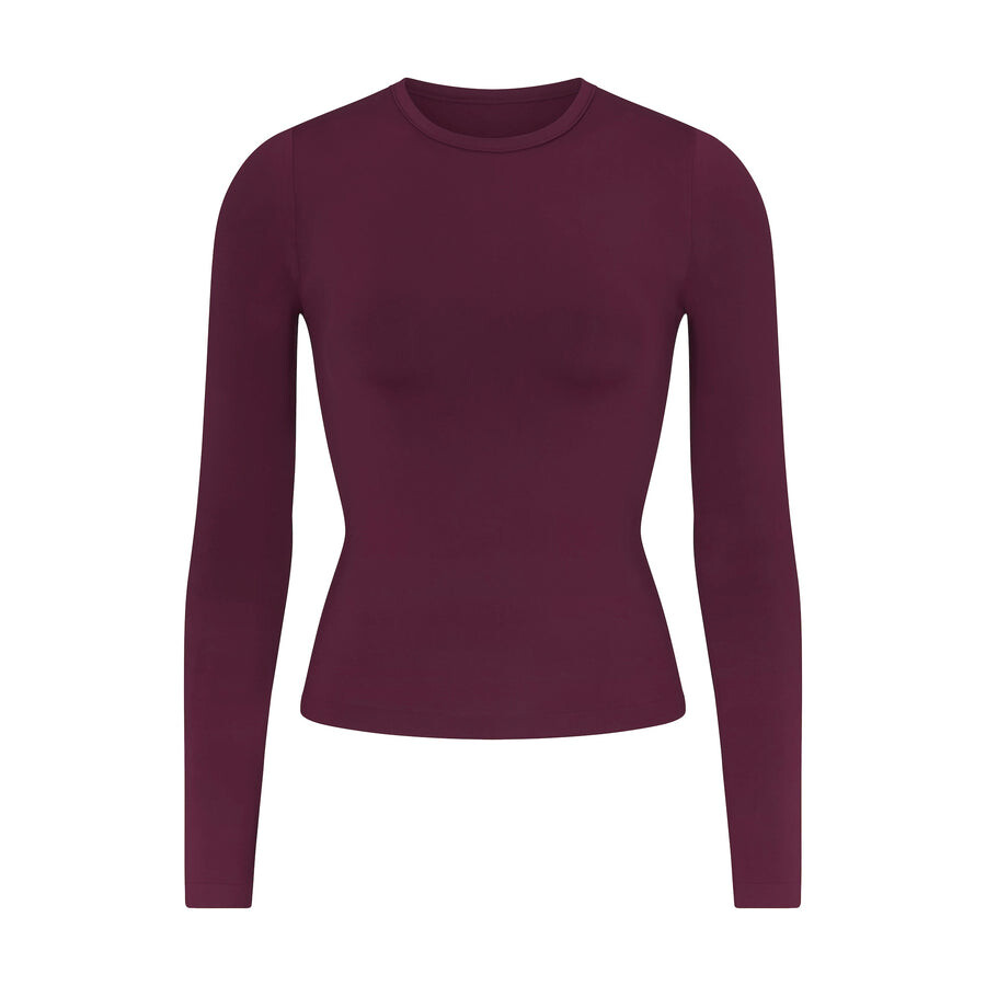 

Футболка с длинным рукавом SKIMS Soft Smoothing Seamless, цвет Deep Berry